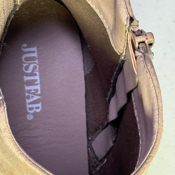 Just Fab Women's Brown Faux Suede Zip Pointed Toe Olwen Booties Size 8 - Picture 5 of 8